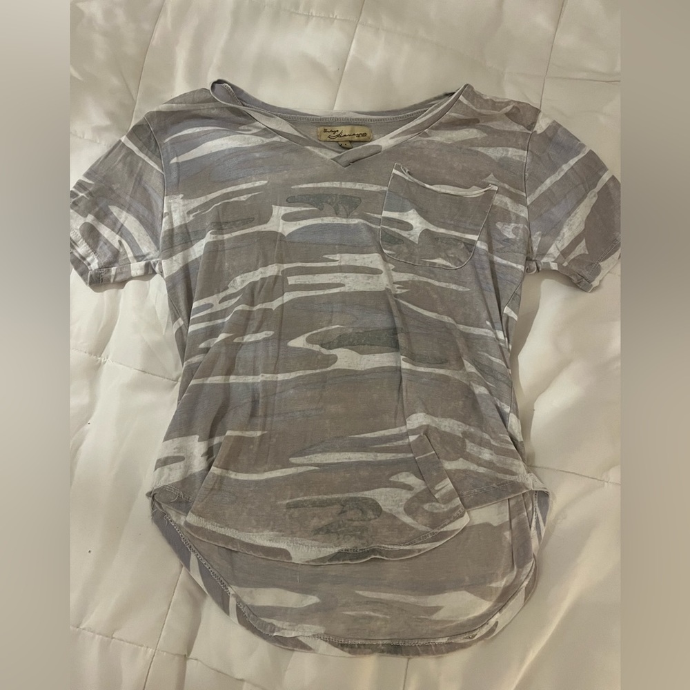 Vintage Havana Women’s Camo Tee